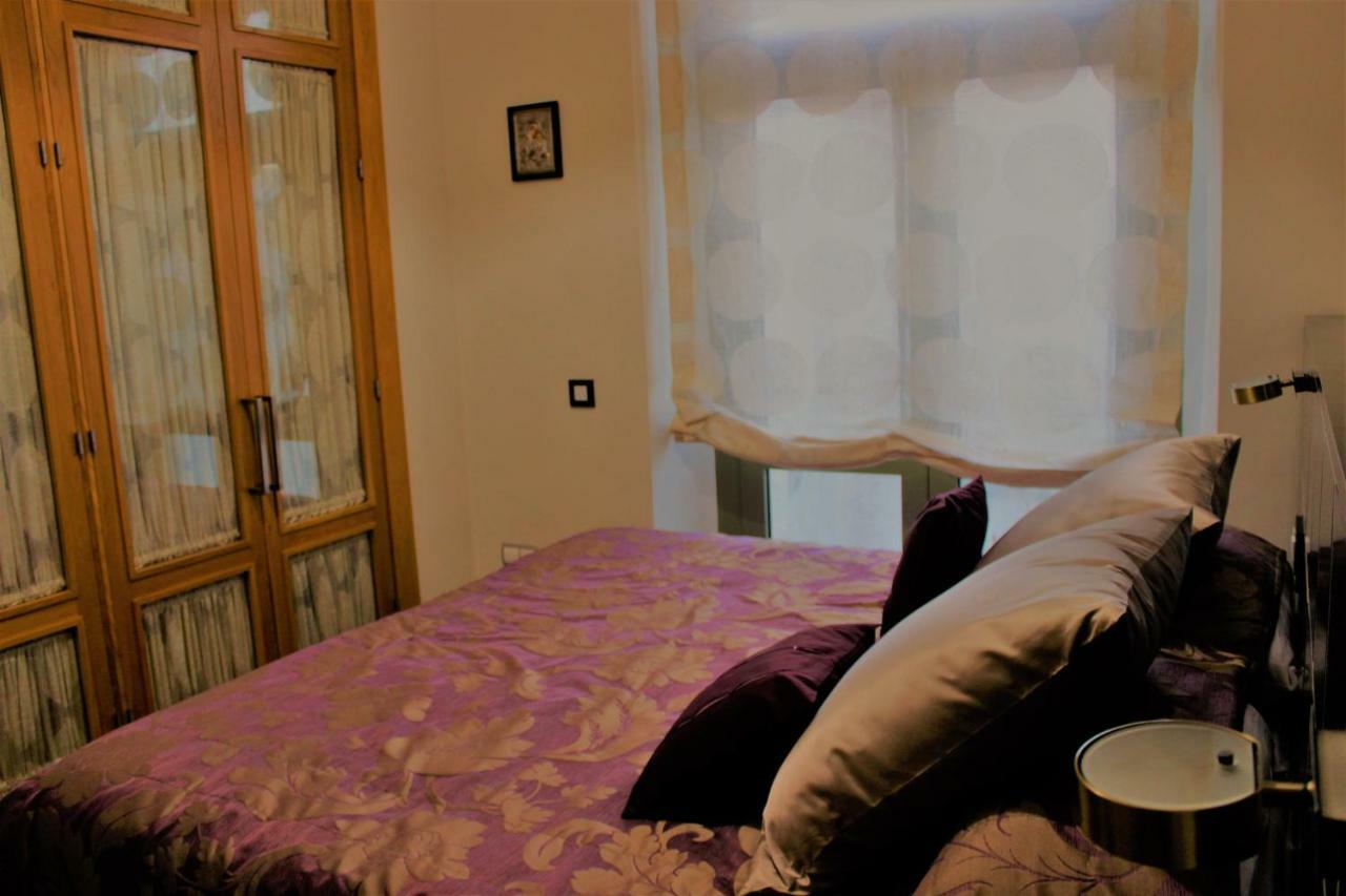 Luxury Apartment Sierpes Sevilla Bagian luar foto