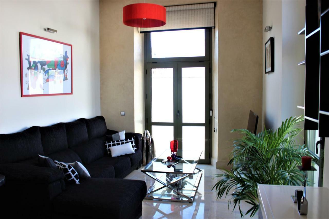 Luxury Apartment Sierpes Sevilla Bagian luar foto